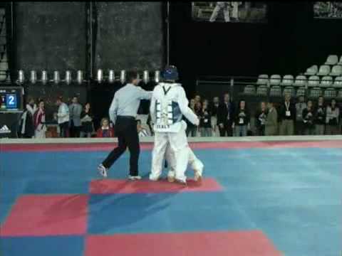 European Taekwondo Championships 2008 Rome over 84 kg Italy vs Serbia Round 1