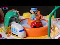 Interaktivní hračky New Baby Mluvící a hrající stoleček s jezdícím vláčkem CZ/SK