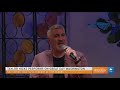 Grammy award-winning artist Taylor Hicks performs tribute song 'Nineteen'