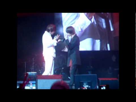 Heechul feat. Henry+TRAX Jay_Temptation of Sonata [close up]@SM Town in LA [090410]