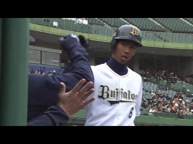 【3回裏】オリックス・宗のライトスタンド中段へのホームラン!! 2018/3/9 Bs-G