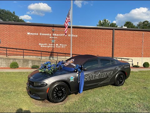Wayne County deputy dies after being shot shot while serving papers; two deputies will recover, Gov