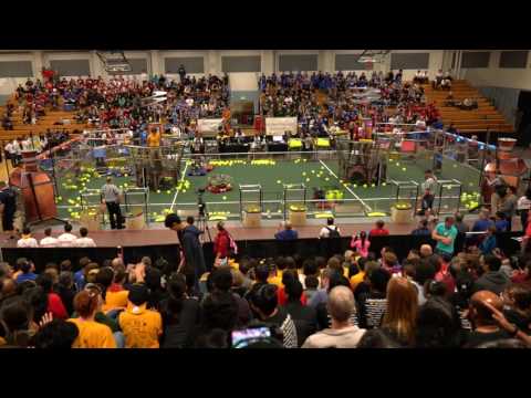 2017 San Francisco Regional - FRC team #971 robot in action