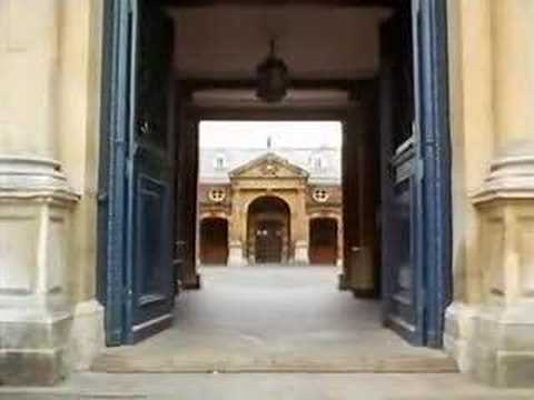 Jonathan Meades :: Brick and Mortars (1/3)