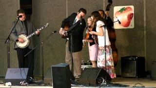 Darin & Brooke Aldridge - I Still Miss Someone