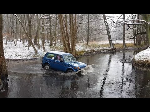 Lada Niva Winter- Geländetour Offroad