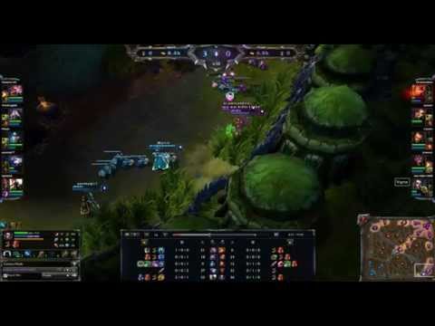 Vayne epic troll escape after Ashe kill