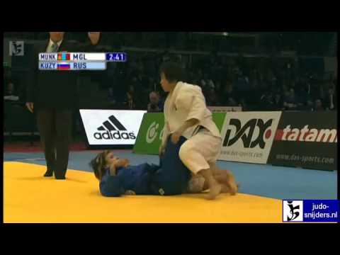 Bundmaa Munkhbaatar (MGL) - Natalia Kuziutina (RUS) [-52kg] semi-final