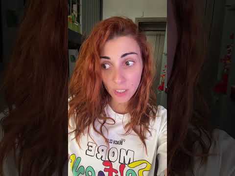 Θα έπαιρνες τέτοια κούκλα δώρο;🫢 # #funnyvideos #humor