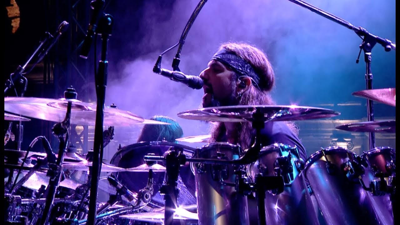 Sons Of Apollo - Comfortably Numb Live with The Plovdiv Psychotic Symphony