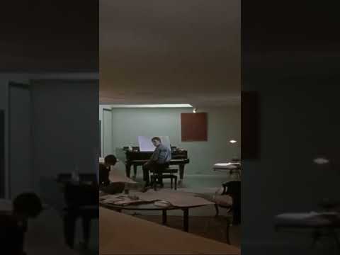 Three Colors: Blue (1993)