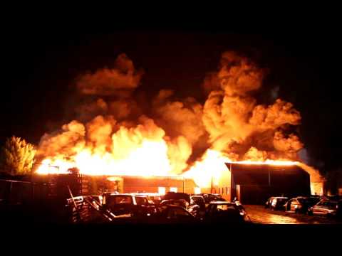 Grote brand autosloperij Uden