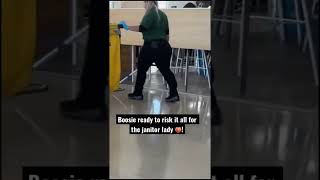 Boosie couldn’t believe that woman assets while at the airport! What you doing with all that 🍑!