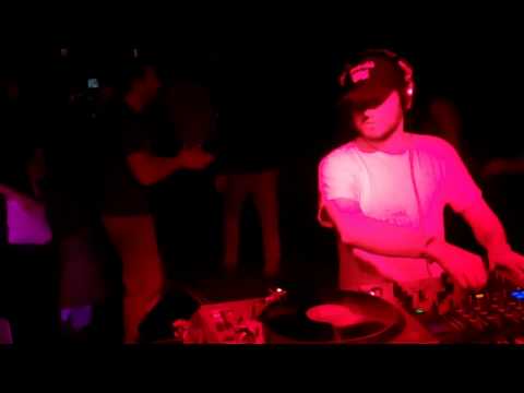 Justin Long live @ Full Flavor Fridays Bar Standard Dec 2011 Pt 2