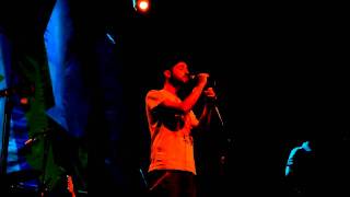 Lucas Santtana - Night time in the backyard