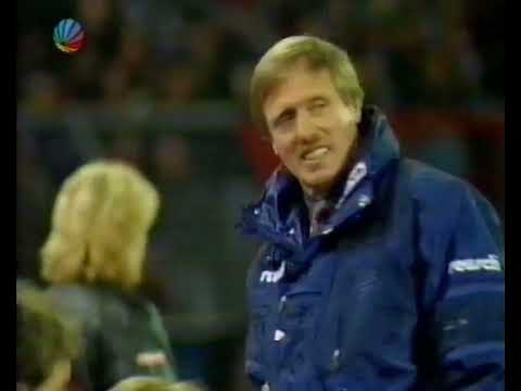 SG Dynamo Dresden Damals war's...Bundesliga, 1993/1994, 29. Spieltag gegen den Karlsruher SC 🖤💛