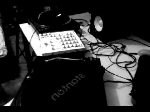 Elvio Iannitti - BedroomLazyNight Vinyl Session - Nice2Be