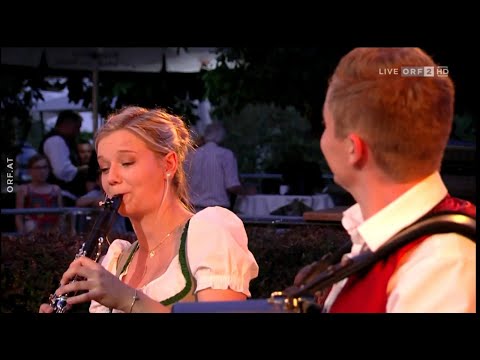 Klarinettenmuckl - Familie Runggatscher