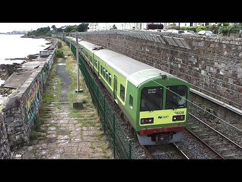IE 8500 Class Dart Train number 8608 - Blackrock Station, Dublin