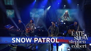 Snow Patrol Performs &#39;Don&#39;t GIve in&#39;