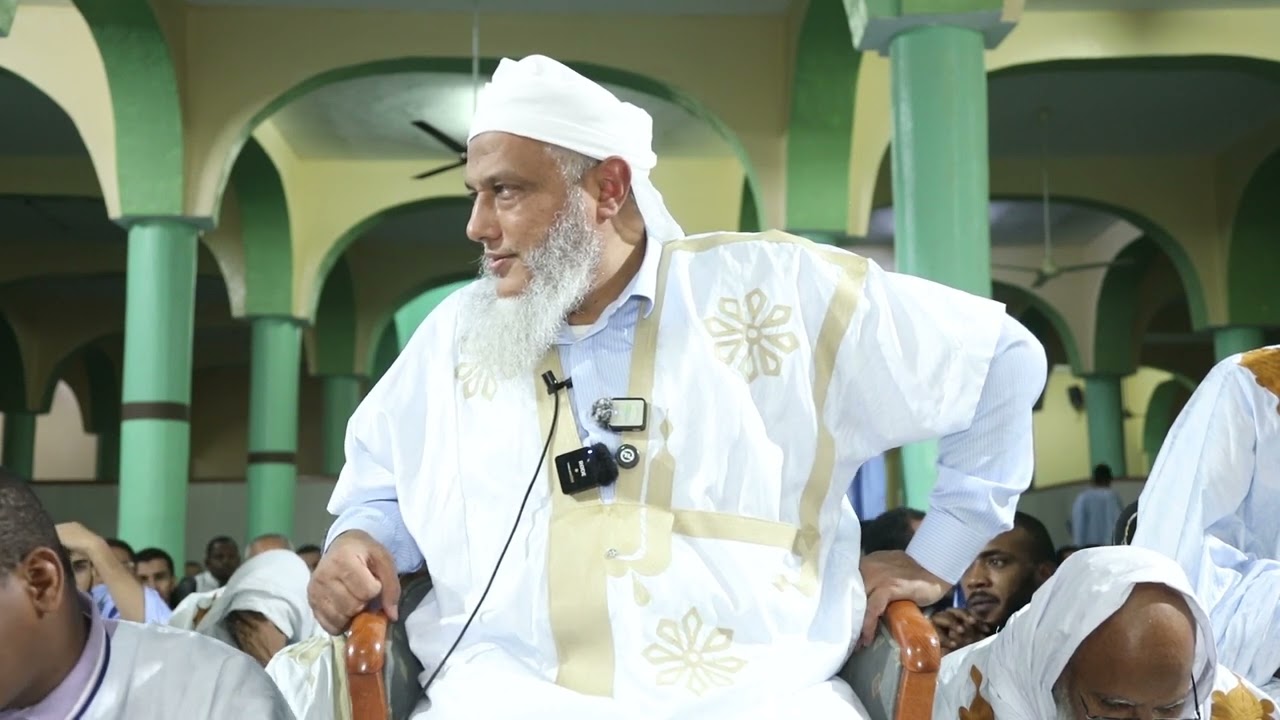 معنى قوله تعالى في سورة يوسف عليه السلام { وأسروه بضاعة } 