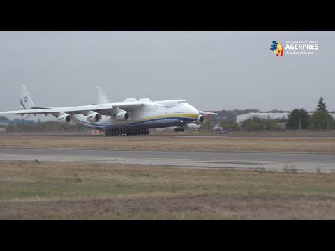 Cel mai mare avion din lume a aterizat pe aeroportul Henri Coandă