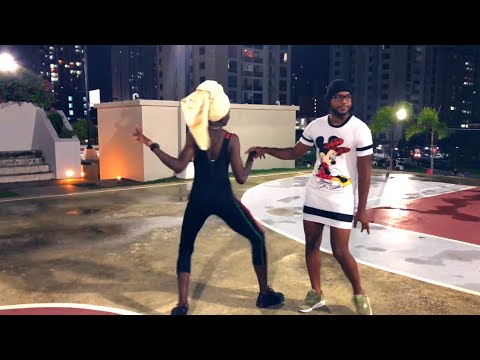 🎥 ABRAHAMDPE: FUNNY VIDEOS vol. 4 😂 | #LasDivinas and La Kisha 🐩