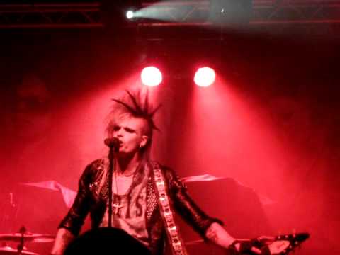 Crashdiet - So Alive (26/03/11 - Rock City)
