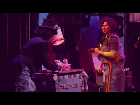 Alice in Wonderland in theater Dronten: „Vooral geschikt voor stoere kinderen” Alice in Wonderland in theater Dronten: „Vooral geschikt voor stoere kinderen”
