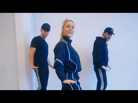 Julie Bergan (with @seeb) – Kiss Somebody (Official Choreography)