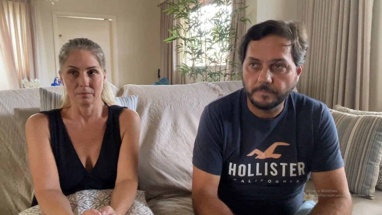 Pais de Catarina Mercadante se emocionam e falam sobre acidente que matou a filha