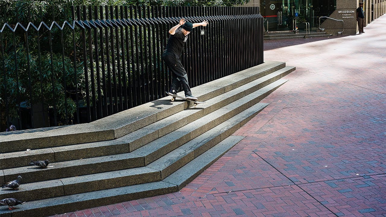 GX1000's "Roll Up" Video