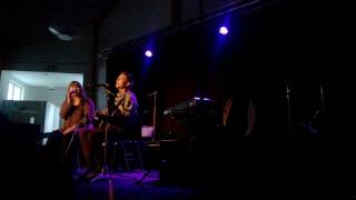 Valley Clouds - Anton Dahlgren & Emma Strandesjö (Sam Beam, Jesca Hoop cover)