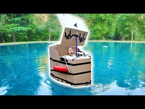 BOX FORT BOAT CHALLENGE!!