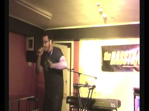 Marv-ill - Gonna Get Mine Live @ the Basstrap