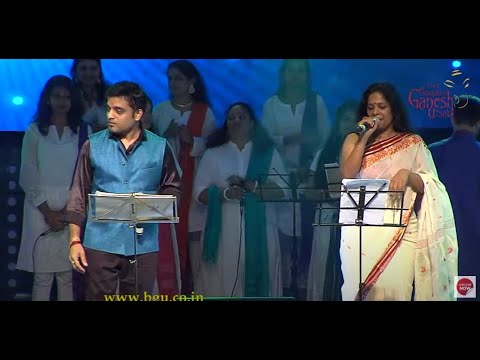 Vedam Anuvanuvuna Nadam II Sagara Sangamam II 1984 II M D Pallavi II Ajay Warriar at BGU