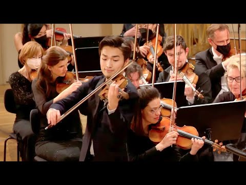 Ruslan Talas - Paganini: Violin Concerto No. 1 in D Major, III. Rondo - Allegro spiritoso | LIVE