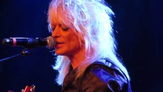 Michael Monroe Alasti klubi: Smoke screen clip