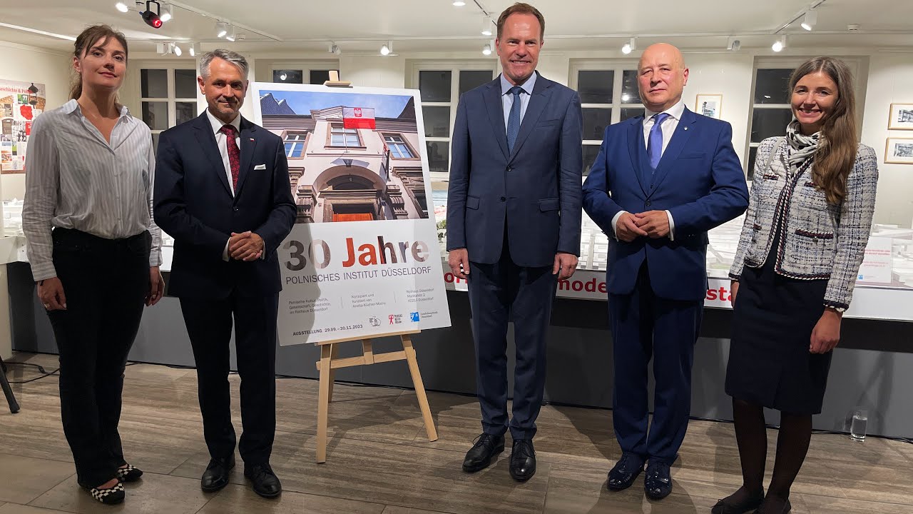 Pepe Info: 30 lat Instytutu Polskiego w Düsseldorfie – Jubileuszowa Wystawa Dokumentalna Pepe Info: 30 lat Instytutu Polskiego w Düsseldorfie – Jubileuszowa Wystawa Dokumentalna