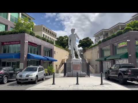 Here & There Australia, Emerald Lake, Gold Coast