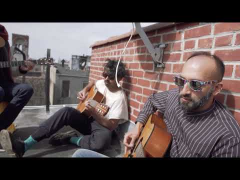 LaVitrola.cl: The Kominas - Silver