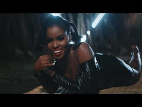 MzVee - Baddest Boss Ft Mugeez (Official Video)