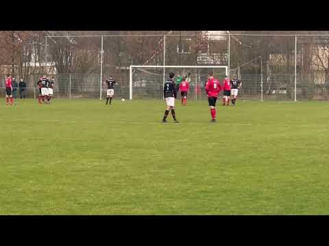 04 02 2023 Yese MZC'11 gestopte strafschop door Colin Hout