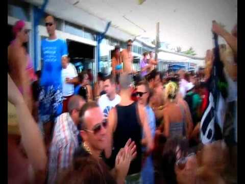 Afrojack vs Fedde le Grand ft Leony-Amsterdots Sparks (Dj Geniu Mashup)