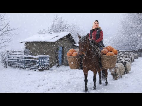 A Snowy Day ❄️ | Rice Cooked Inside Pumpkin in a Traditional Tandoor 🔥