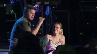 Lonestar Sings &quot;I&#39;m Already There&quot; to Girl That Just Lost Her Dad- Brooklyn, CT Fair 2016