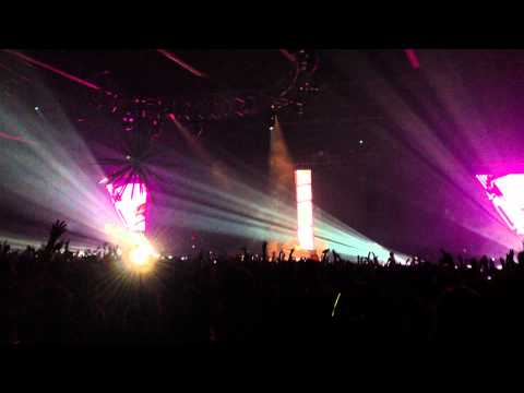 Dash Berlin @Escape from Wonderland, LA 2011r