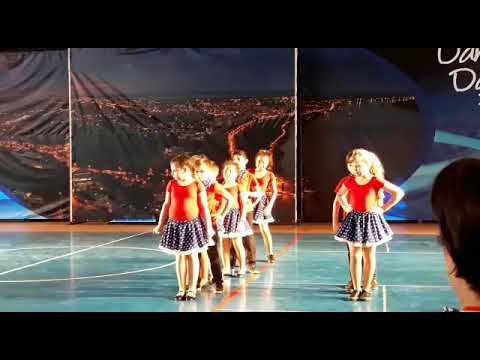 MEB  KIDS- rock and roll 7-9 ani  - Let's twist again