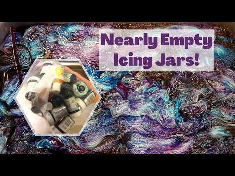 Let's Use Every Last Bit of Food Coloring - Dyeing Yarn with Nearly Empty Icing Vials