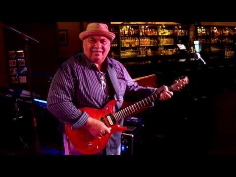 XiTone Guitar Cab with an Eminence Beta 12-CX/ASD-1001/PXB2:2K5CX and a Matrix GM50 for power